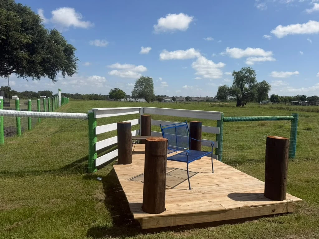 Outdoor position platform
