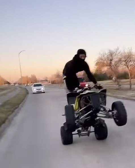 J.PAPE street riding clip